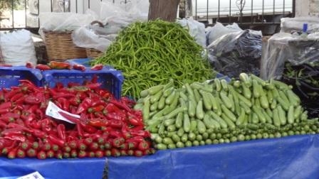 Gemüse und Obst satt